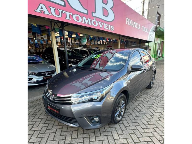 TOYOTA - COROLLA - 2014/2015 - Cinza - R$ 87.900,00