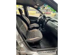 RENAULT - DUSTER - 2016/2016 - Cinza - R$ 66.900,00