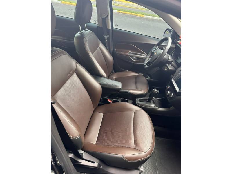 CHEVROLET - COBALT - 2018/2019 - Preta - R$ 65.900,00