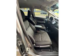 HONDA - FIT - 2014/2015 - Cinza - R$ 63.900,00