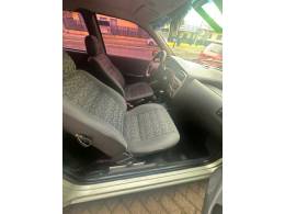 FIAT - PALIO - 2006/2007 - Verde - R$ 22.900,00